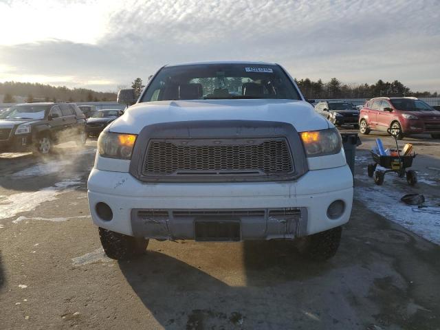 Photo 5 from auction – 2012 TOYOTA TUNDRA DOU with VIN 5TFUY5F11CX213736