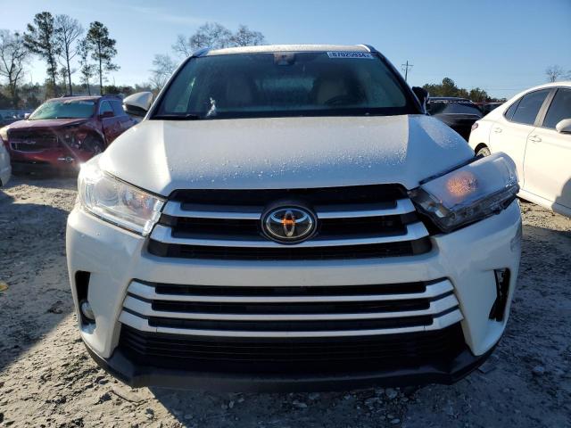 Photo 5 from auction – 2019 TOYOTA HIGHLANDER with VIN 5TDKZRFH9KS554881