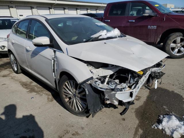Photo 4 from auction – 2016 FORD FOCUS TITA with VIN 1FADP3N22GL302610
