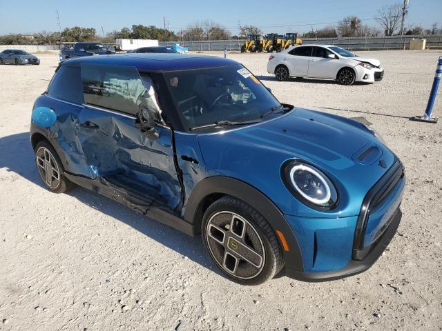 Photo 4 from auction – 2022 MINI COOPER SE with VIN WMW13DJ06N2S07860