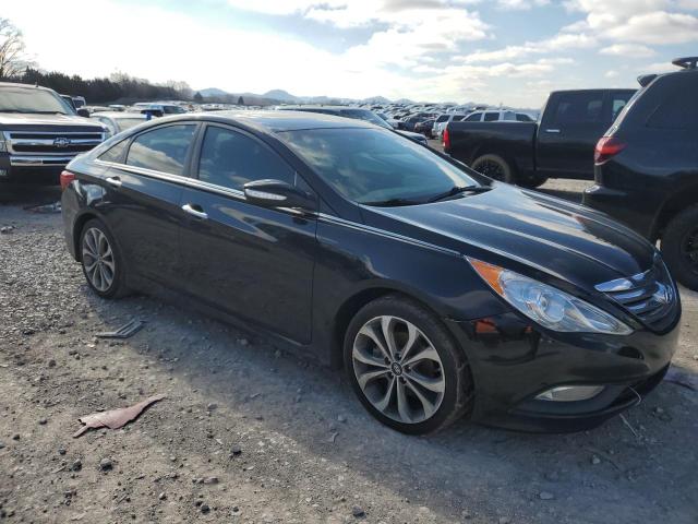 Photo 4 from auction – 2014 HYUNDAI SONATA SE with VIN 5NPEC4AC3EH811847