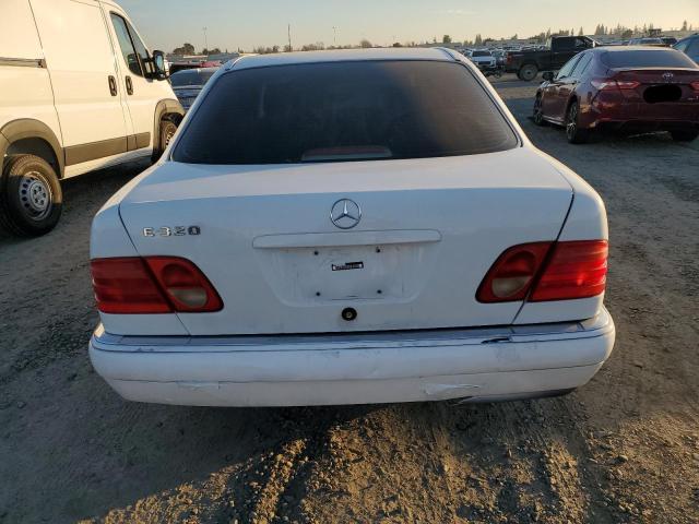 Photo 6 from auction – 1999 MERCEDES-BENZ E 320 with VIN WDBJF65H0XA765135