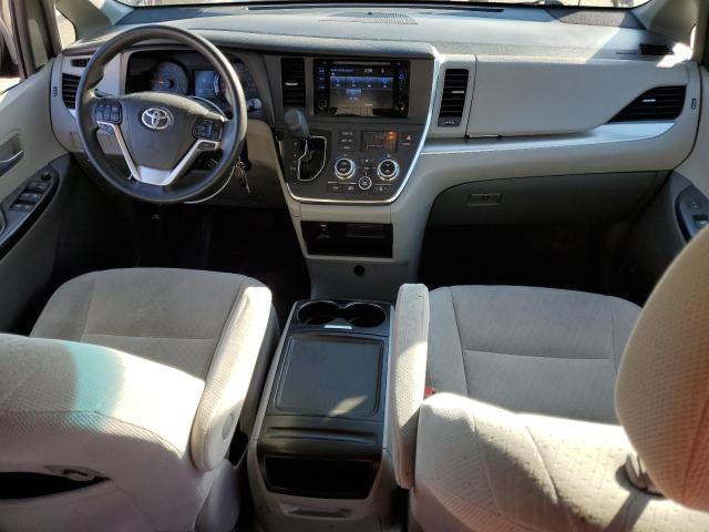 Photo 8 from auction – 2017 TOYOTA SIENNA LE with VIN 5TDKZ3DC9HS823667