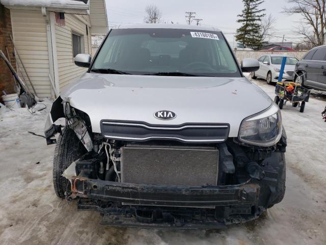 Photo 5 from auction – 2018 KIA SOUL with VIN KNDJN2A26J7605571