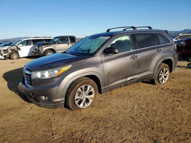 TOYOTA HIGHLANDER 2015 with VIN 5TDKKRFH2FS052367 - Photo from auction