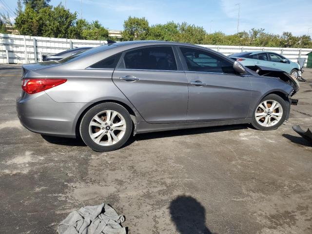 Photo 3 from auction – 2012 HYUNDAI SONATA SE with VIN 5NPEC4AC8CH347807