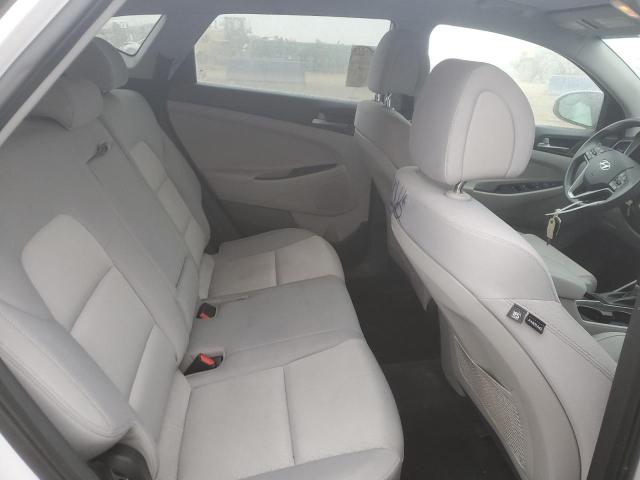 Photo 11 from auction – 2017 HYUNDAI TUCSON LIM with VIN KM8J3CA45HU278245