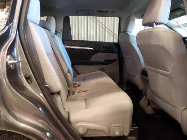 Foto 11 de la subasta – 2017 TOYOTA HIGHLANDER con VIN 5TDBZRFHXHS387598