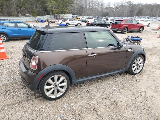 Photo 3 from auction – 2011 MINI COOPER S with VIN WMWSV3C52BTY13129