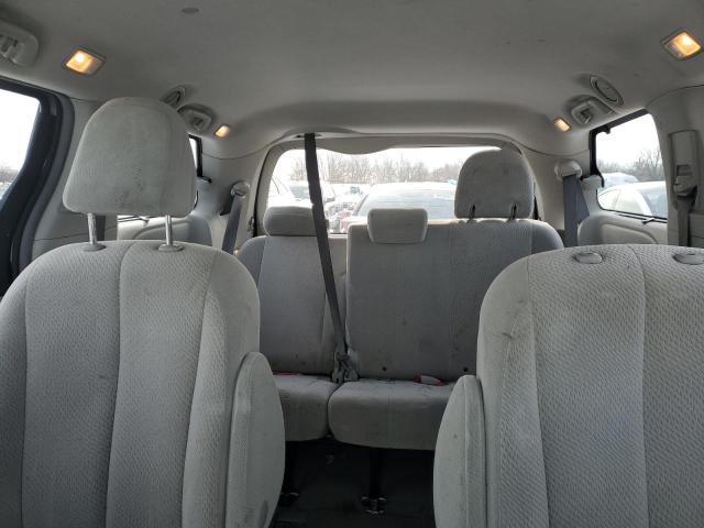 Photo 10 from auction – 2012 TOYOTA SIENNA LE with VIN 5TDJK3DC8CS041482
