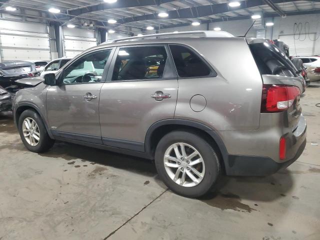 Photo 2 from auction – 2015 KIA SORENTO LX with VIN 5XYKTCA60FG616370