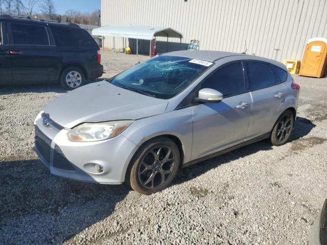 FORD FOCUS SE 2013 z numerem VIN 1FADP3K29DL193840 - Zdjęcie z aukcji