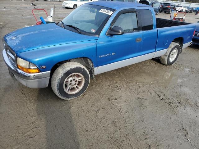 DODGE DAKOTA 1999 with VIN 1B7GL22X7XS121831 - Photo from auction