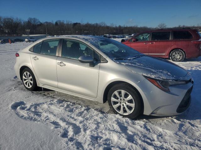Photo 4 from auction – 2022 TOYOTA COROLLA LE with VIN 5YFEPMAE3NP357866