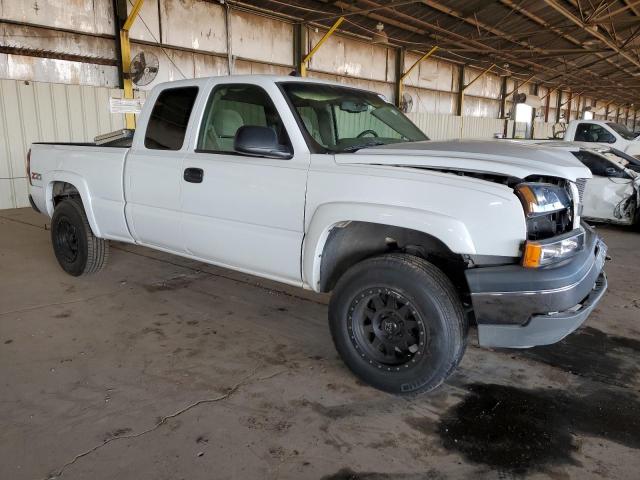 Photo 4 from auction – 2004 CHEVROLET SILVERADO with VIN 1GCEK19T14E359482