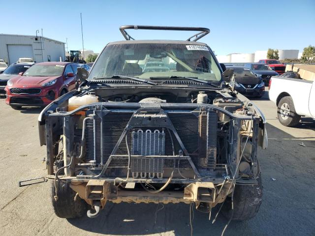 Photo 5 from auction – 2001 CHEVROLET SILVERADO with VIN 1GCHK23U81F161167