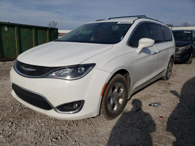 CHRYSLER PACIFICA T 2017 with VIN 2C4RC1EGXHR628062 - Photo from auction