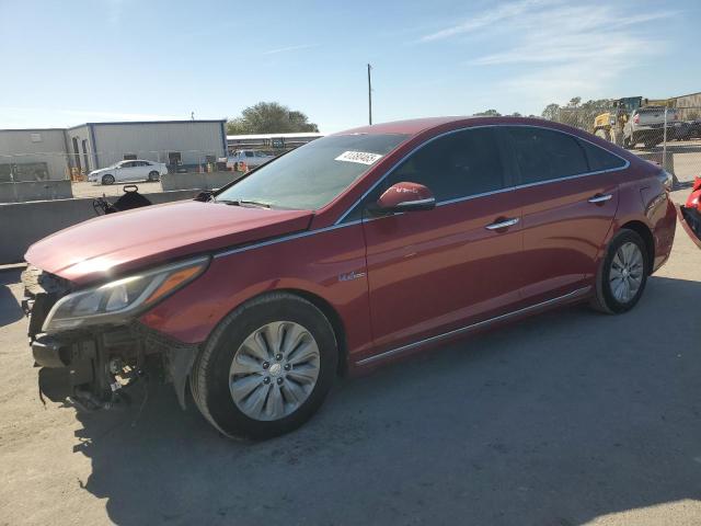Photo 1 from auction – 2016 HYUNDAI SONATA HYB with VIN KMHE24L12GA028958