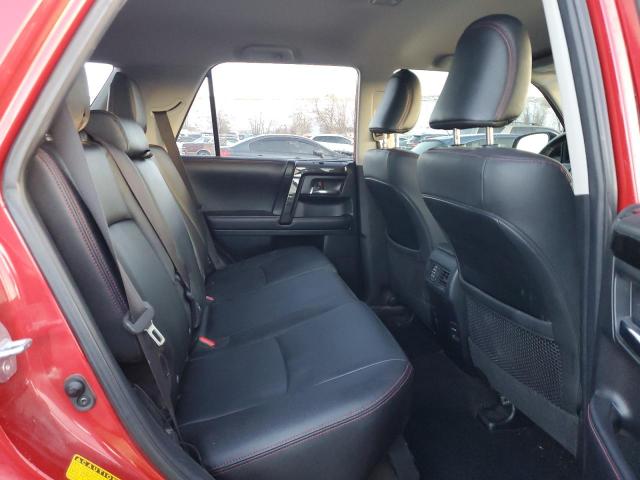 Photo 11 from auction – 2019 TOYOTA 4RUNNER SR with VIN JTEBU5JR7K5663347