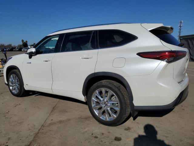 Photo 2 from auction – 2021 TOYOTA HIGHLANDER with VIN 5TDDBRCH4MS520660
