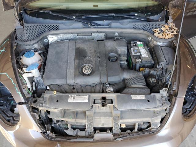 Photo 11 from auction – 2014 VOLKSWAGEN BEETLE with VIN 3VWJP7AT0EM632824