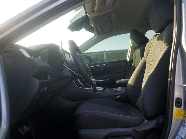 Photo 7 from auction – 2020 TOYOTA RAV4 LE with VIN 4T3L6RFV5LU004113
