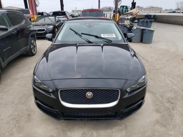 Photo 5 from auction – 2019 JAGUAR XE with VIN SAJAS4FX1KCP49077