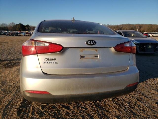 Photo 6 from auction – 2015 KIA FORTE LX with VIN KNAFX4A67F5310445
