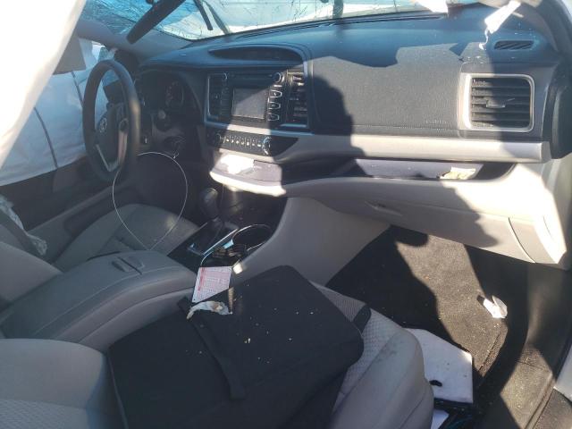 Foto 8 de la subasta – 2019 TOYOTA HIGHLANDER con VIN 5TDZZRFH7KS360672