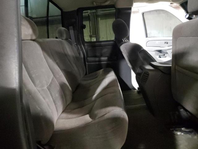 Photo 10 from auction – 2004 CHEVROLET SILVERADO with VIN 1GCHK29214E311507
