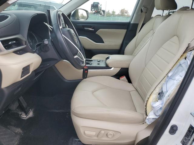 Снимка 7 от търг – 2023 TOYOTA HIGHLANDER с VIN 5TDKDRAH4PS040613