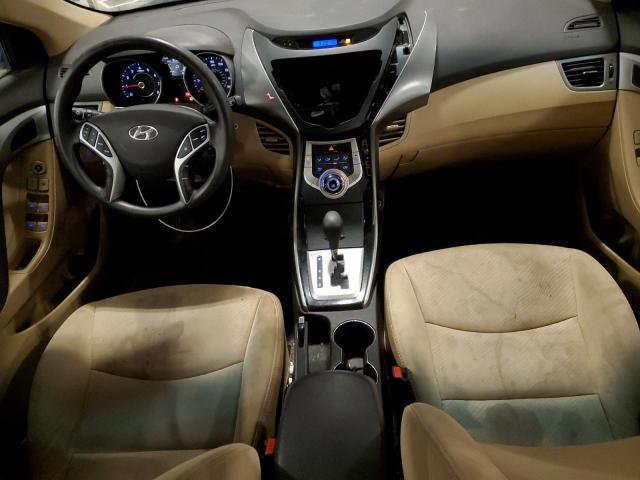 Photo 8 from auction – 2012 HYUNDAI ELANTRA GL with VIN 5NPDH4AE3CH068831
