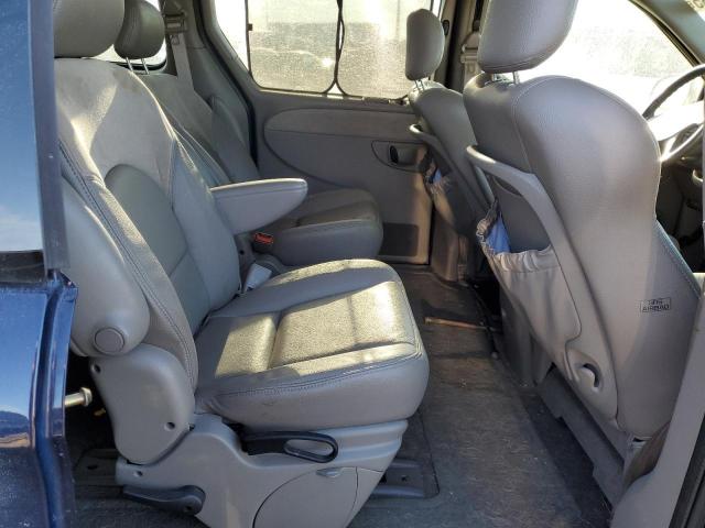 Photo 11 from auction – 2003 CHRYSLER TOWN & COU with VIN 2C8GP64L13R309180