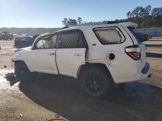 Photo 2 from auction – 2021 TOYOTA 4RUNNER SR with VIN JTEMU5JRXM5885327