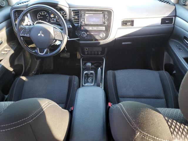 Photo 8 from auction – 2017 MITSUBISHI OUTLANDER with VIN JA4AZ2A39HZ037998