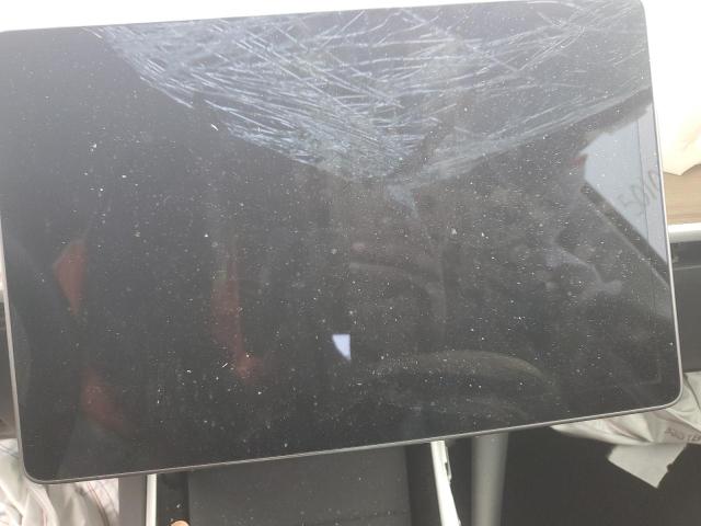 Photo 9 from auction – 2020 TESLA MODEL Y with VIN 5YJYGDEE6LF025436