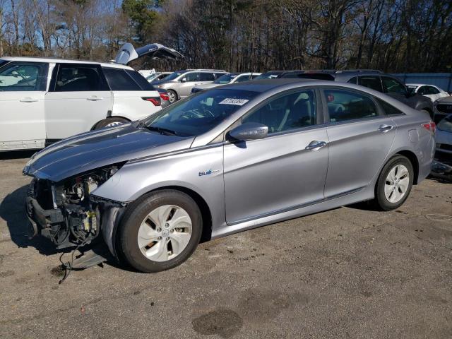 HYUNDAI SONATA HYB 2015 with VIN KMHEC4A47FA129275 - Photo from auction