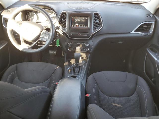 Photo 8 from auction – 2019 JEEP CHEROKEE L with VIN 1C4PJLCB4KD215452