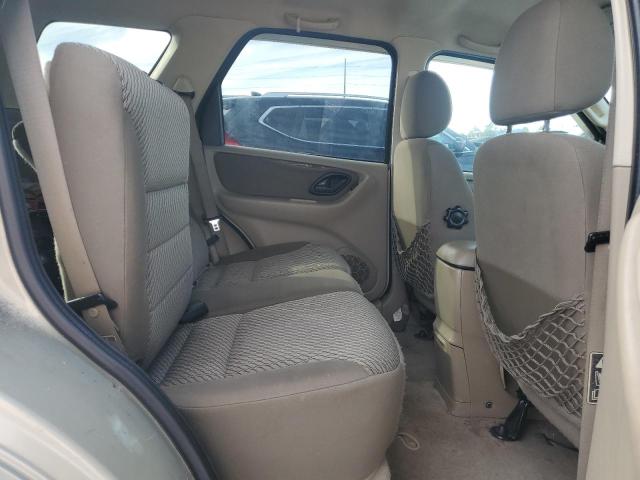 Photo 11 from auction – 2003 FORD ESCAPE XLT with VIN 1FMYU03113KA69019