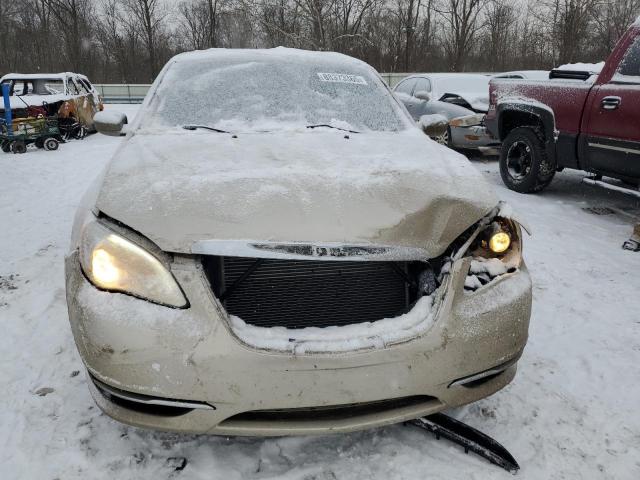 Photo 5 from auction – 2013 CHRYSLER 200 LIMITE with VIN 1C3CCBCG2DN679291