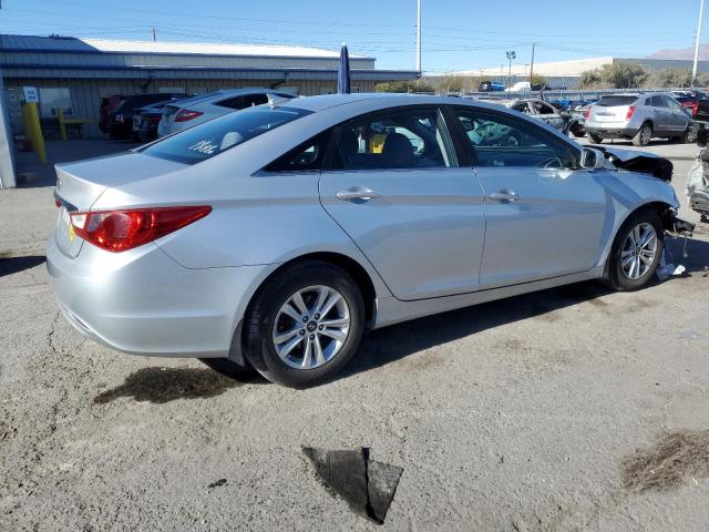 Photo 3 from auction – 2013 HYUNDAI SONATA GLS with VIN 5NPEB4AC6DH713722