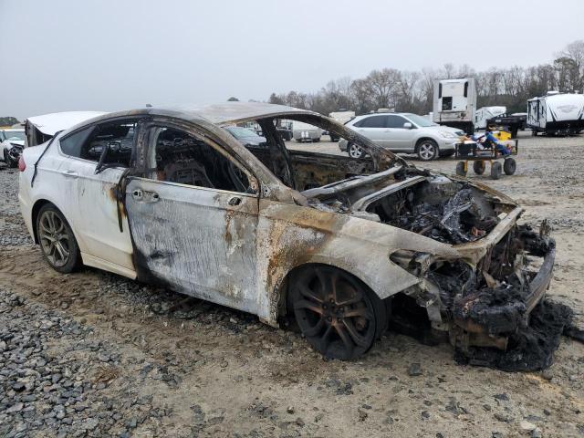 Photo 4 from auction – 2020 FORD FUSION SEL with VIN 3FA6P0CDXLR175497