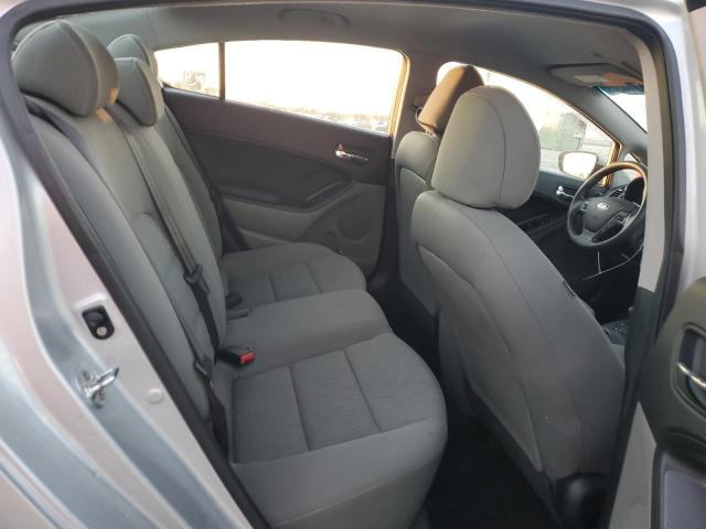 Photo 10 from auction – 2016 KIA FORTE LX with VIN KNAFK4A64G5616082