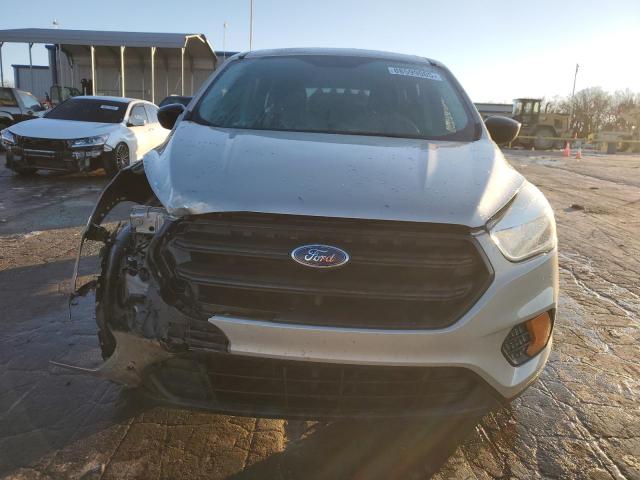 Photo 5 from auction – 2017 FORD ESCAPE S with VIN 1FMCU0F70HUC72778