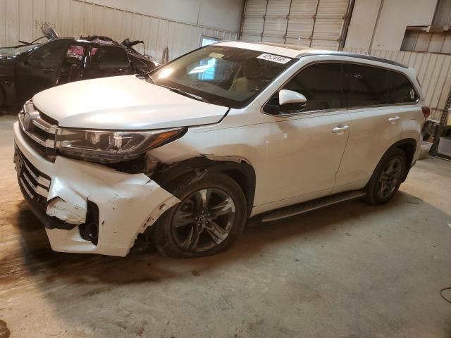 TOYOTA HIGHLANDER 2017 with VIN 5TDYZRFH9HS217789 - Photo from auction