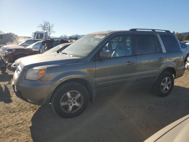 HONDA PILOT EXL 2007 with VIN 5FNYF18567B032969 - Photo from auction