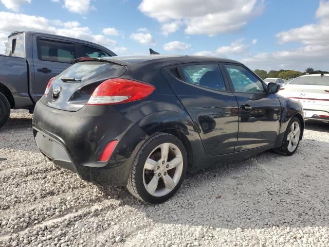 Photo 3 from auction – 2015 HYUNDAI VELOSTER with VIN KMHTC6AD7FU244086