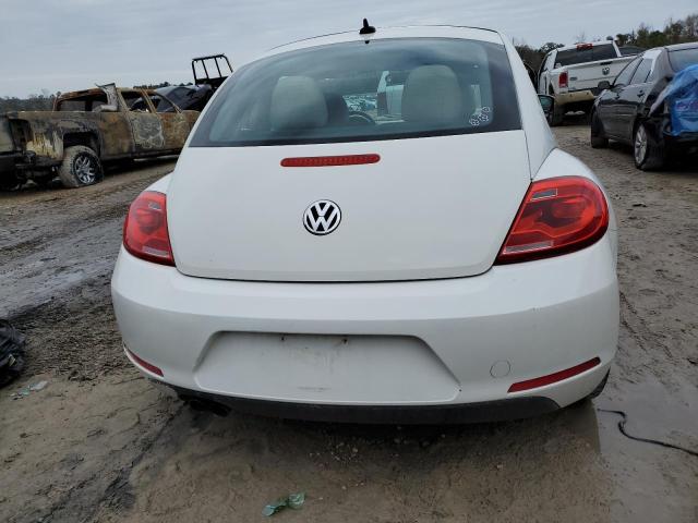 Photo 6 from auction – 2014 VOLKSWAGEN BEETLE with VIN 3VWJP7AT7EM613977