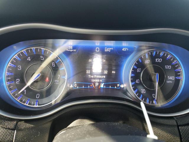 Photo 9 from auction – 2015 CHRYSLER 300 LIMITE with VIN 2C3CCAAG8FH833057