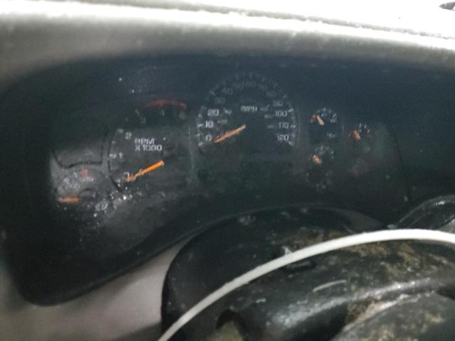 Photo 9 from auction – 2004 CHEVROLET SILVERADO with VIN 1GCHK29104E110348